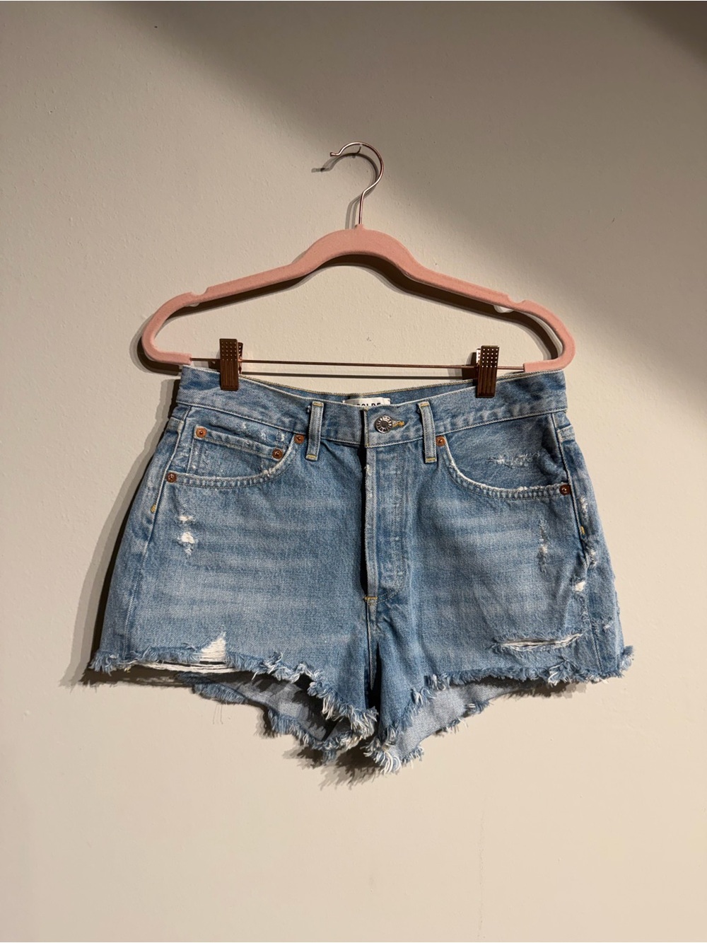 Agolde ‘Parker’ Light Wash Distressed Denim Cutoff Shorts